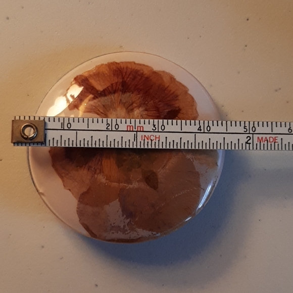 Vintage 1970's Pressed Pansy Brooch - Picture 4 of 5